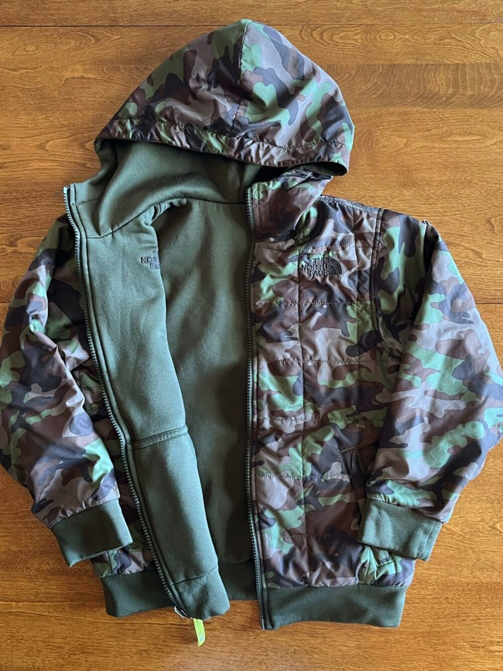 The North Face reversible camo coat S 7/8